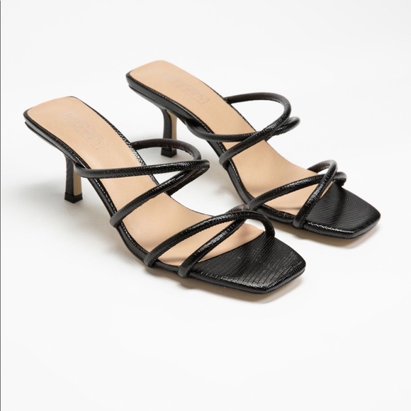 THERAPY ‘Minaj’ Strappy Heels, Brand New, Size AU 7 - Picture 2 of 6